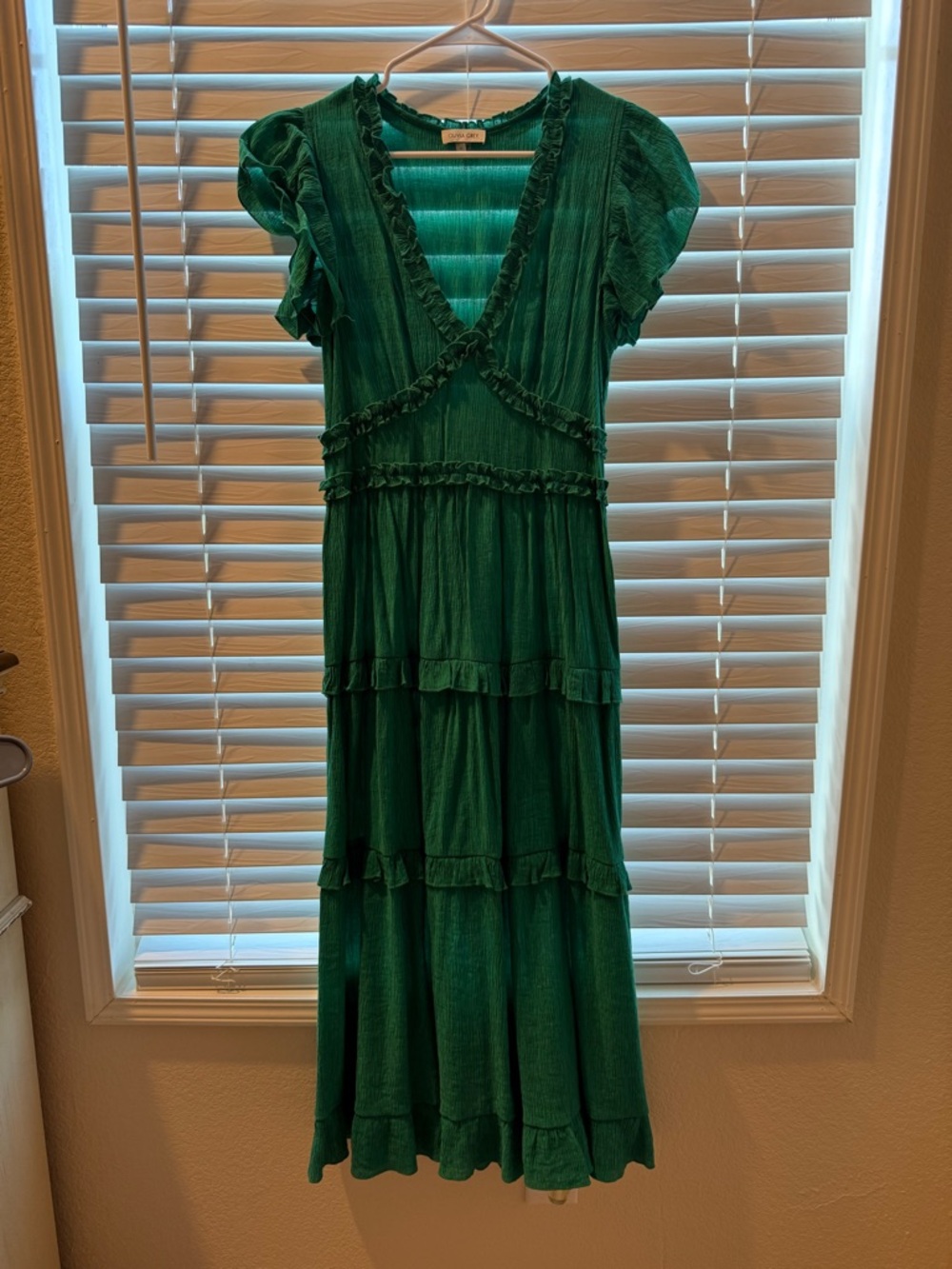 Green Ruffle Tiered Maxi Dress with Puff Sleeves - Unbranded